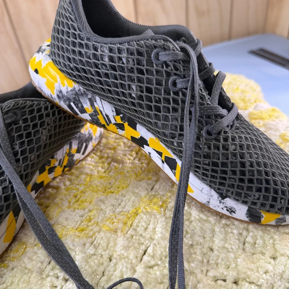 NOBULL Mesh Runner Grey Yellow Splatter Training Shoes Mens 6 Womens 7.5 Sneaker
